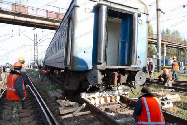Новый Регион: Медики оказали помощь четырем пассажирам поезда ''Киев – Севастополь'' (ФОТО)