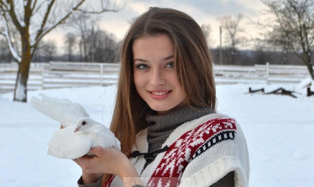 Новый Регион: Конкурс ''Мисс Украина-2013'' выиграла студентка из Ивано-Франковска (ФОТО)